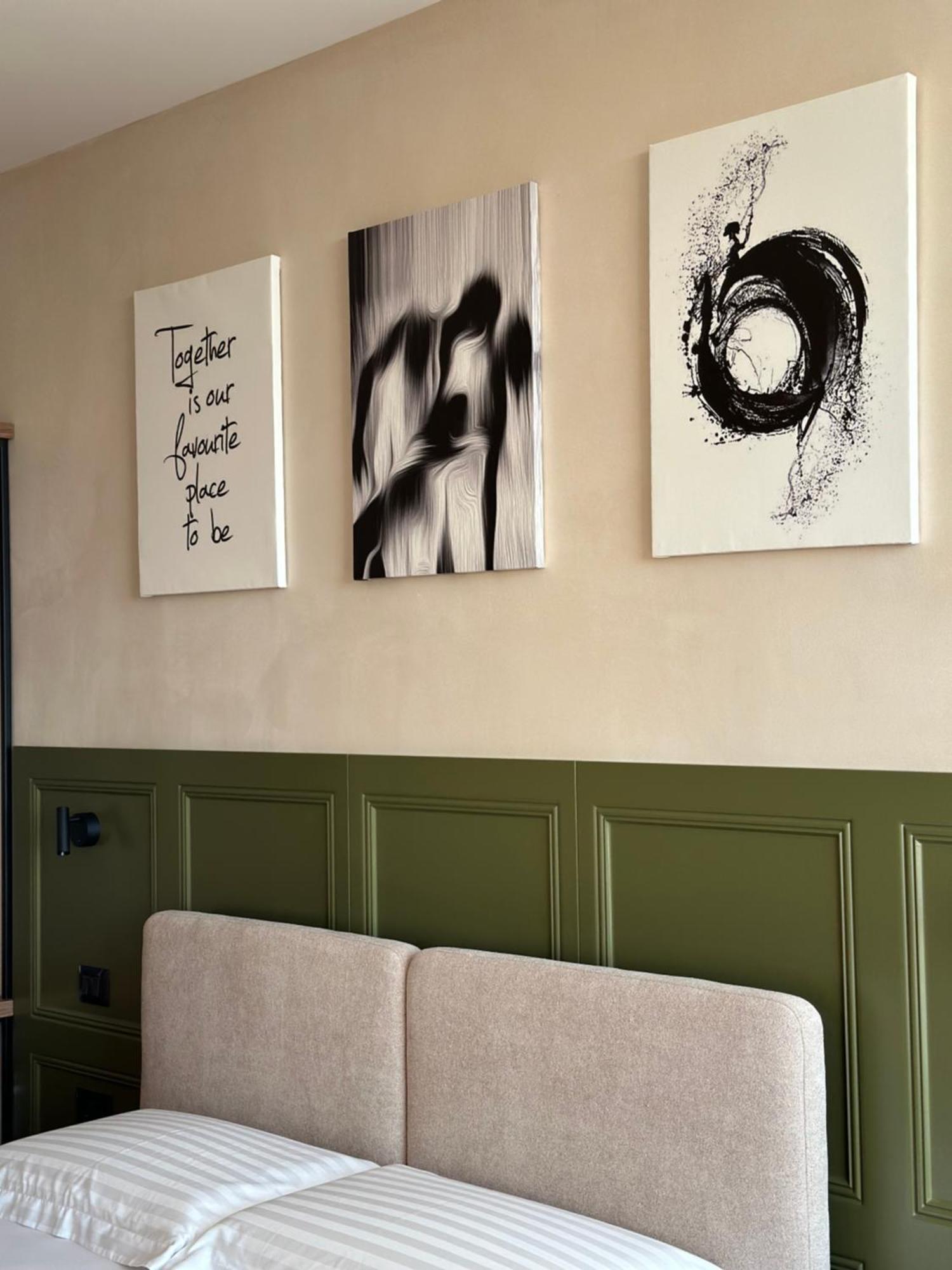 Z Art Hotel Kruje Bagian luar foto
